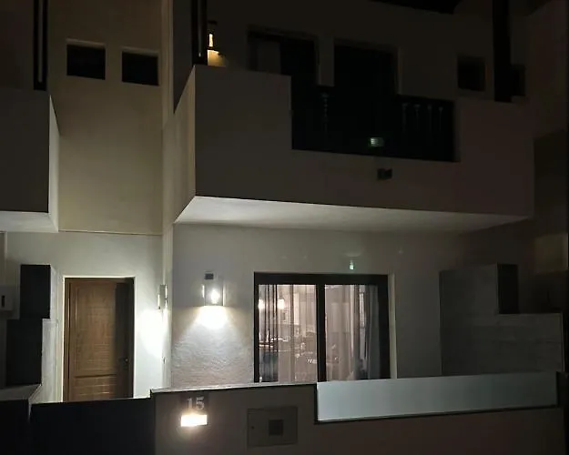 Casa Bleu - Duplex With Shared Pool, Balcony, Terrace And Grill By Lanzarote *