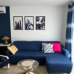 Casa Bleu - Duplex With Shared Pool, Balcony, Terrace And Grill By Lanzarote Ferienhaus Puerto Calero
