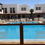 Casa Bleu - Duplex With Shared Pool, Balcony, Terrace And Grill By Lanzarote *