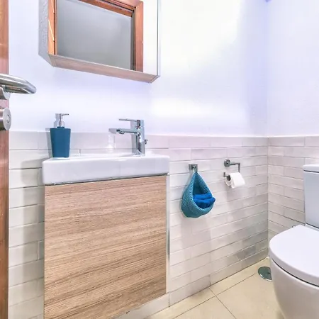 Casa Bleu - Duplex With Shared Pool, Balcony, Terrace And Grill By Lanzarote * 卡列罗港