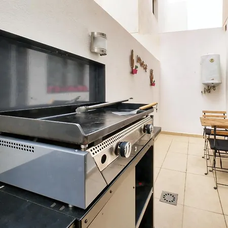 Casa Bleu - Duplex With Shared Pool, Balcony, Terrace And Grill By Lanzarote Ferienhaus Puerto Calero