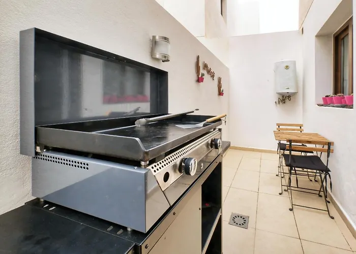 Casa Bleu - Duplex With Shared Pool, Balcony, Terrace And Grill By Lanzarote Holiday home Puerto Calero